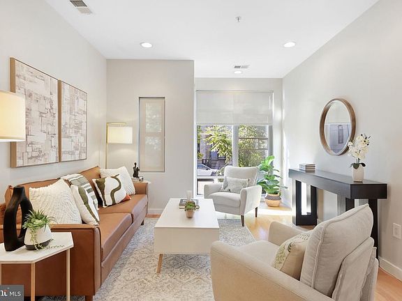 4th image of 435 R St NW #101