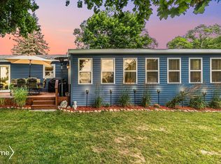 4556 Nipigon Dr, Gladwin, MI 48624