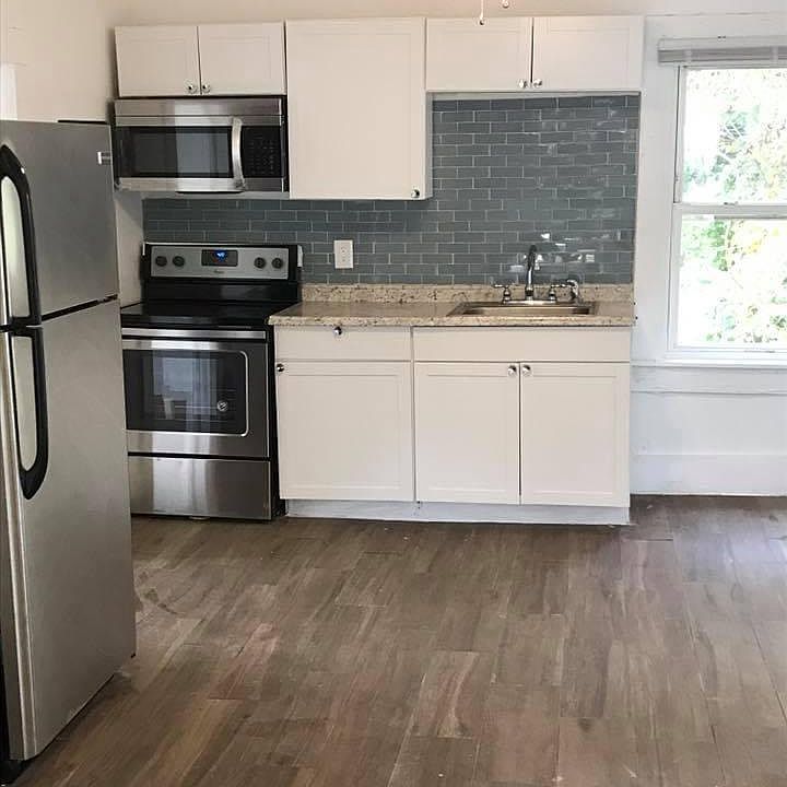 1st image of 515 Saint Andrew St