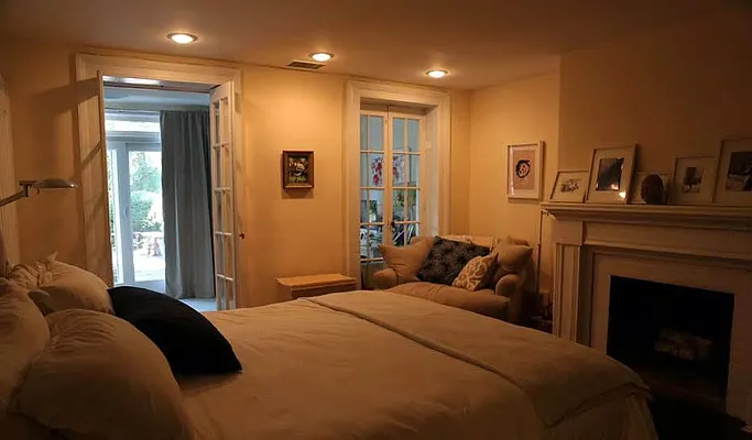 Rented by GoHomeNYC.com | media 17