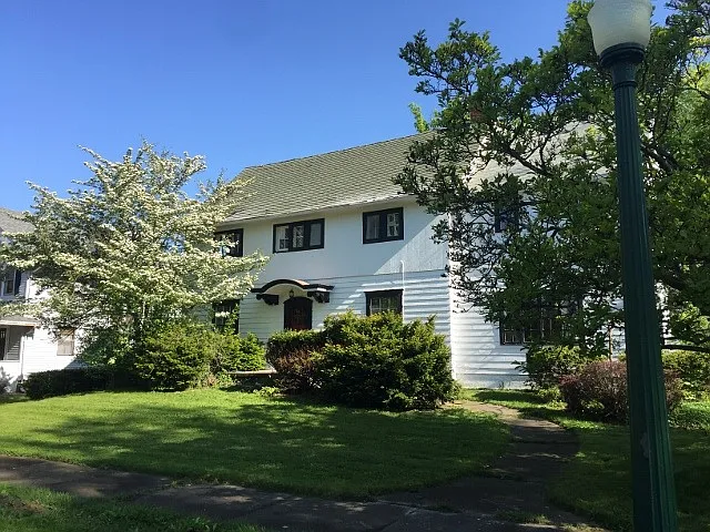 57 Grand Blvd photo 1