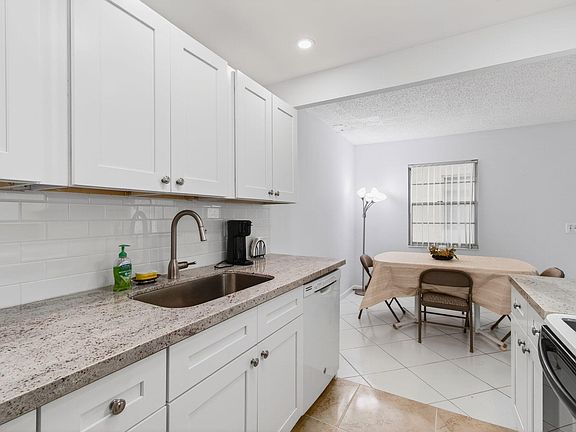 3rd image of 3028 Guildford B #B