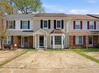 4626 Greenlaw Dr, Virginia Beach, VA 23464