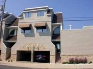 302 83rd St #1, Stone Harbor, NJ 08247