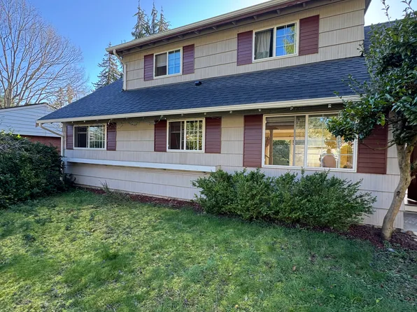 1234 169th Ave NE, Bellevue, WA 98008