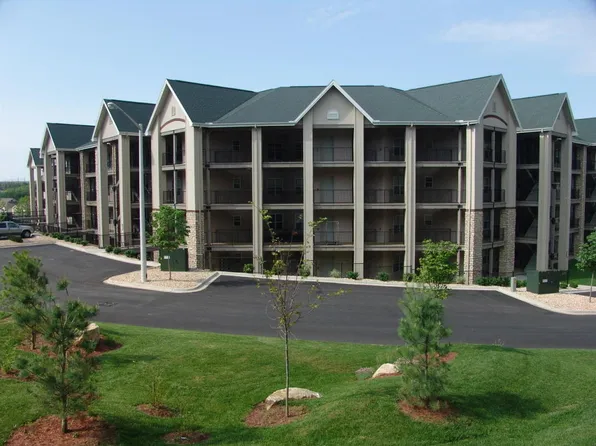 330 S Wildwood Dr Unit 4, Branson, MO 65616
