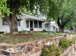 107 N Miller St, Breckenridge, TX 76424