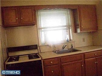 2nd image of 27 Richard Ave