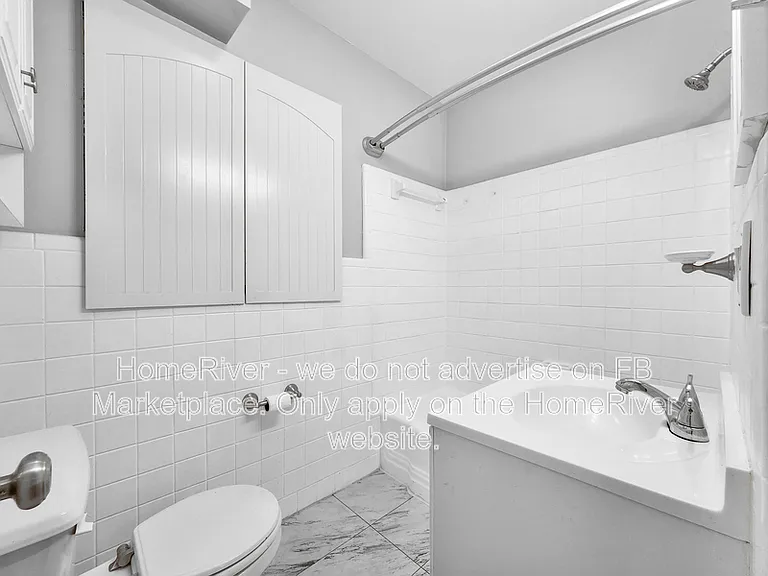 1354 Tuscola St — Photo 9