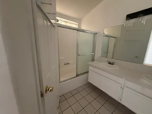 1725 Windsor Pl — Photo 15