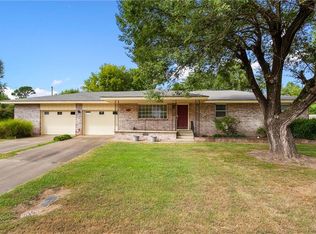 406 E Graham St, Prairie Grove, AR 72753