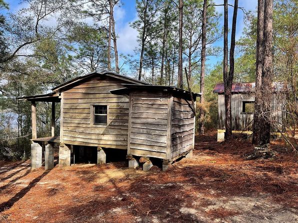 5018 Grassy Pond Rd, Chipley, FL 32428