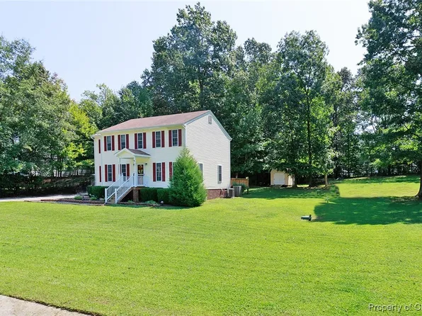 11525 Saint Audries Dr, Chesterfield, VA 23838