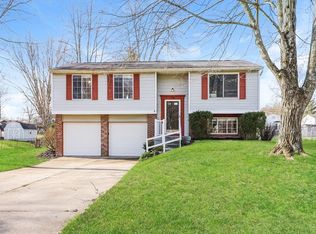 1369 Cottonwood Dr, Milford, OH 45150