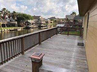 355 Ling St, Bayou Vista, TX 77563