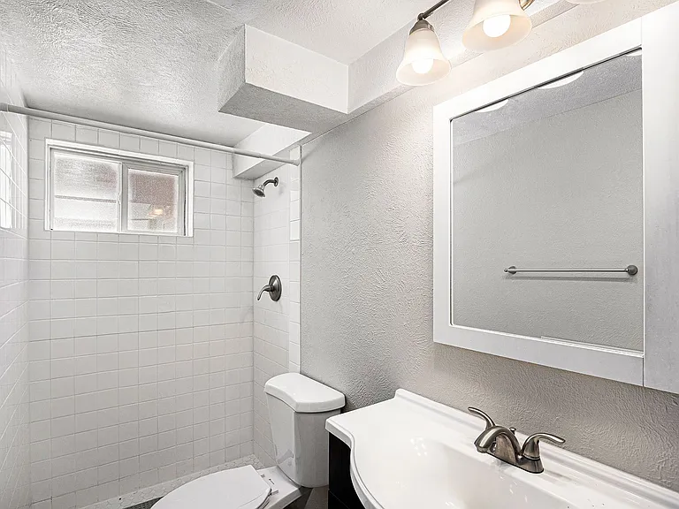 4132 N Zuni St — Photo 13