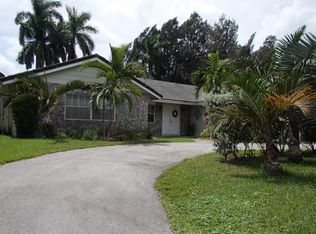 6190 SW 56th Ct, Davie, FL 33314