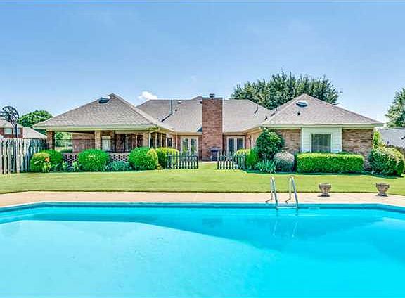 4th image of this home