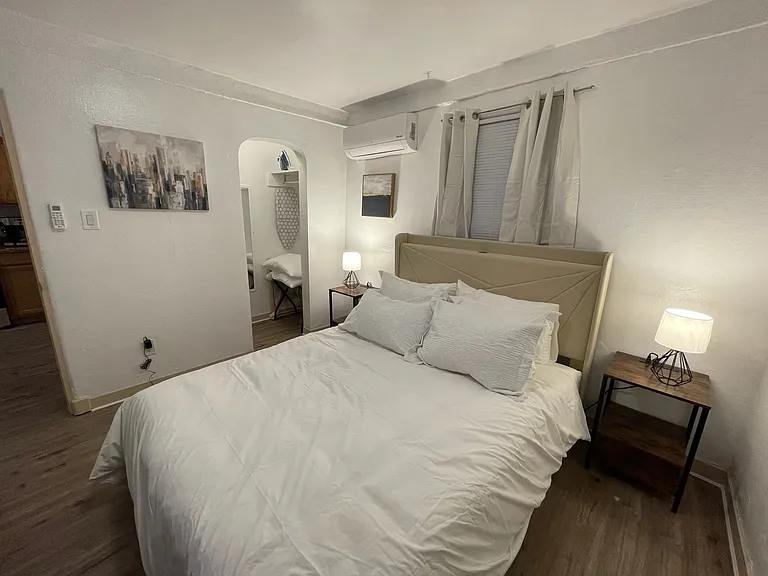 205 Stanford Dr SE #1-2 — Photo 4