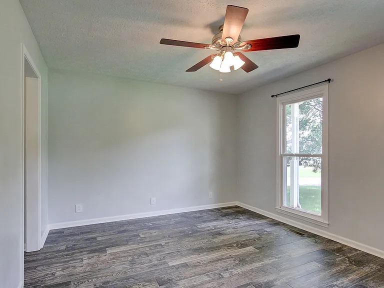 180 Kings Deer Dr — Photo 75