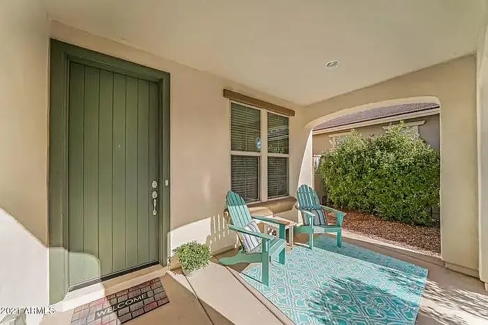 3 bed, 2.5 bath, 2066 sqft, $2,495 — Photo 4