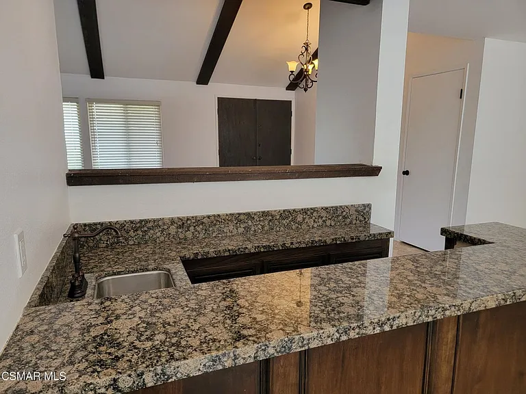 28910 Calabria Dr — Photo 10