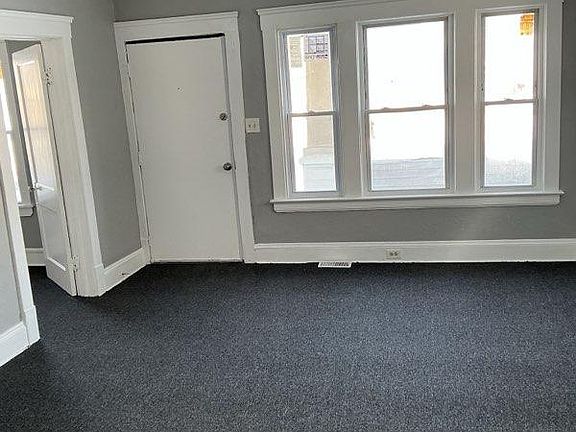 Unit Photo