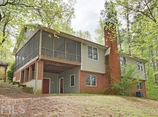 303 River Point Rd, Martin, GA 30557