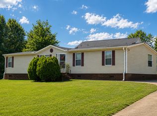 16 Fern Valley Ln, Greenville, SC 29611