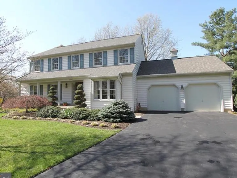 20400 Rainbowview Ter — Photo 2