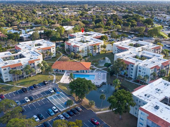 1820 SW 81st Ave APT 3105