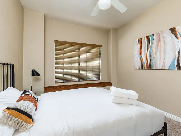 5821 E Aire Libre Ave — Photo 29