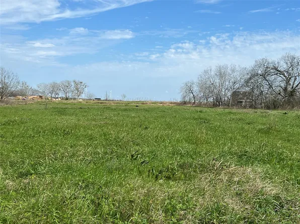 1101 S Mechanic St, El Campo, TX 77437