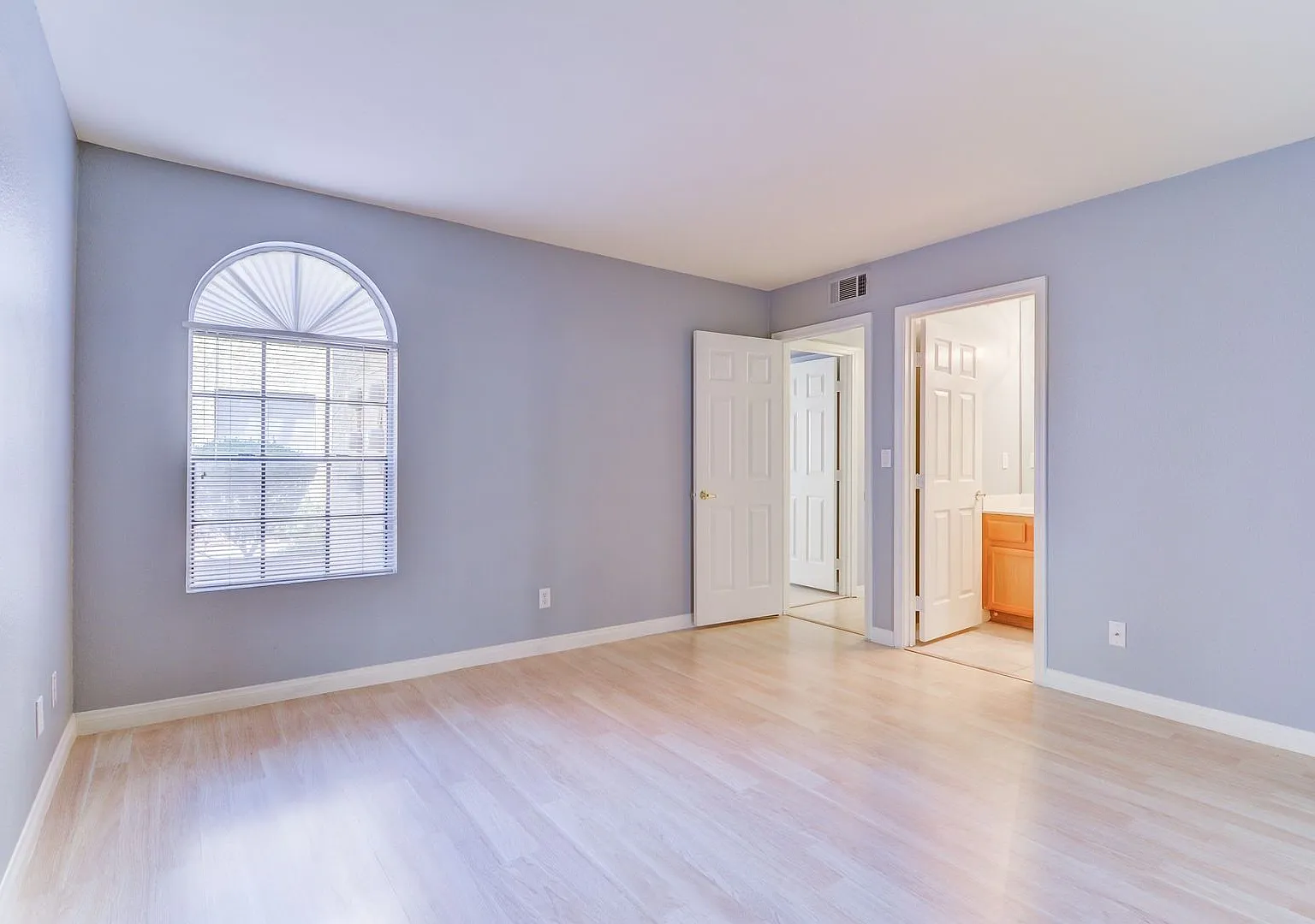 2974 Juniper Hills Boulevard Unit#101, Las Vegas, Nevada 89142 — Photo 1