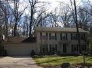 1758 Chateau Dr SW, Wyoming, MI 49519