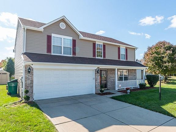 2nd image of 8925 Mallard Green Dr