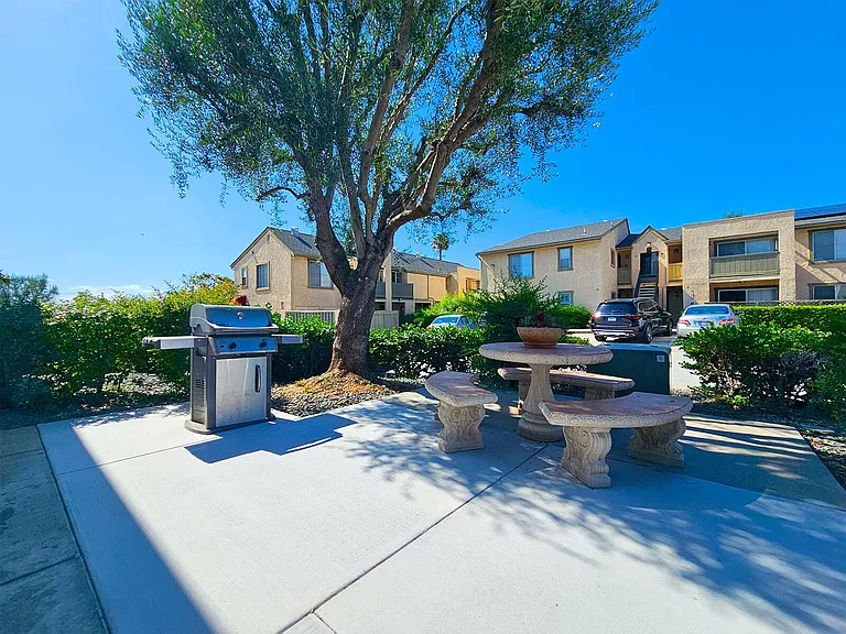 Montebello Villas — Photo 5