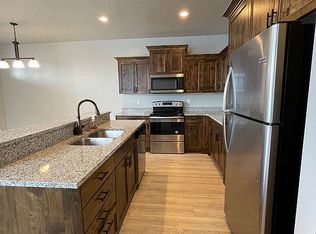 253 E 1725 N, Logan, UT 84341