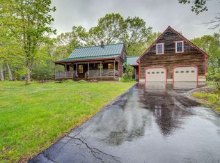 26 Nottingham Dr, Sanford, ME 04073