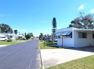 165 Juniper Dr W, Dundee, FL 33838