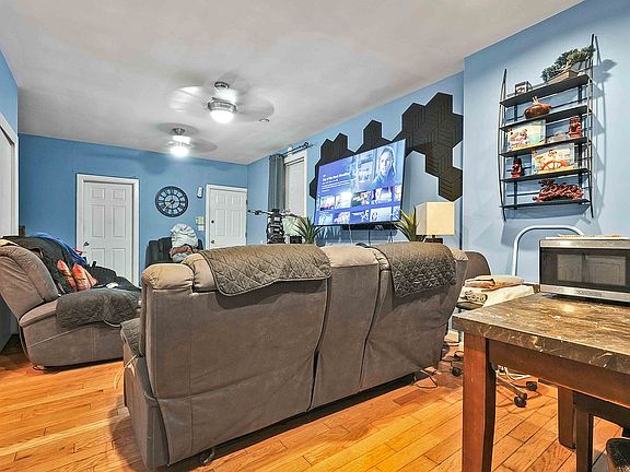 5th image of 192 Hale Ave Floor 3