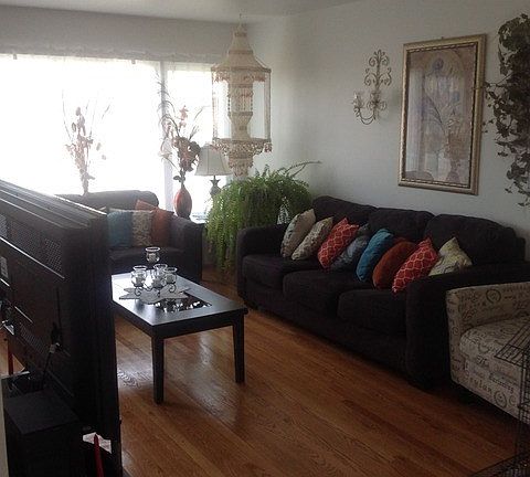 2nd image of 8643 Monticello Ave