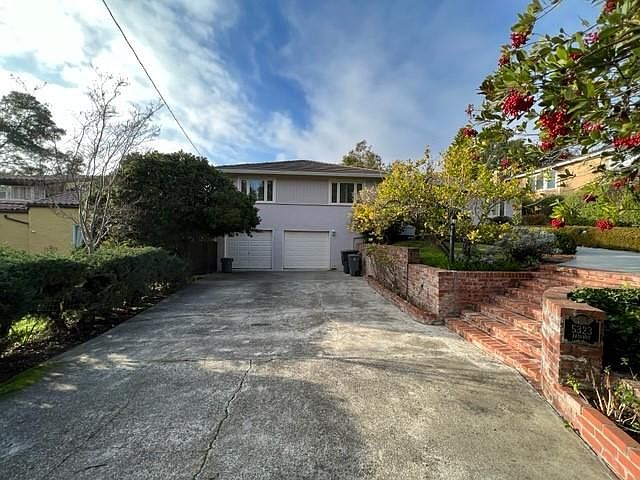 1st image of 5323 Fairway Dr