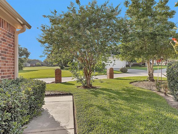 4th image of 119 Golfview Dr