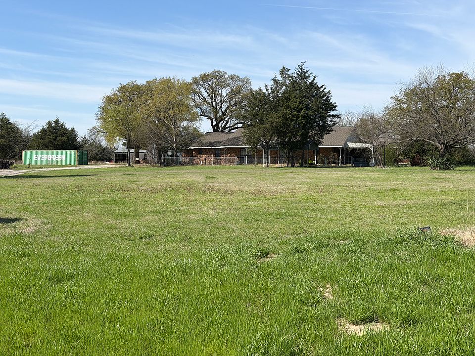 2nd image of 5928 W Interstate Highway 30