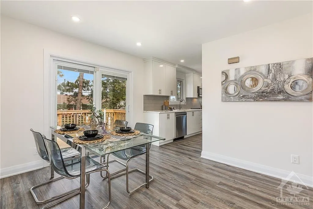 3 bed, 1.0 bath, 12000 sqft, $2,395 — Photo 4