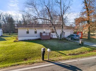 9123 Cady Rd, Jackson, MI 49201