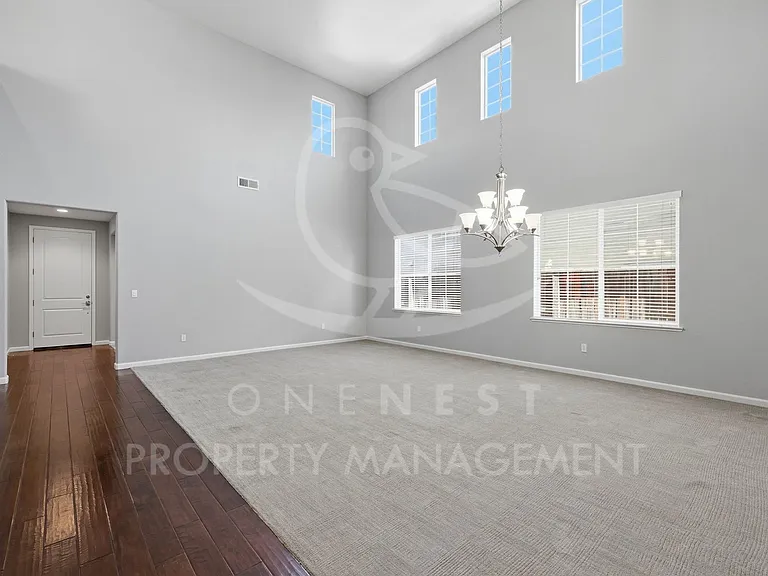 611 Open Range Ln — Photo 5