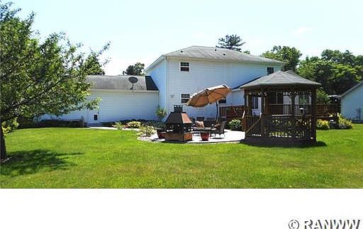 3rd image of 713 Elm Ave W