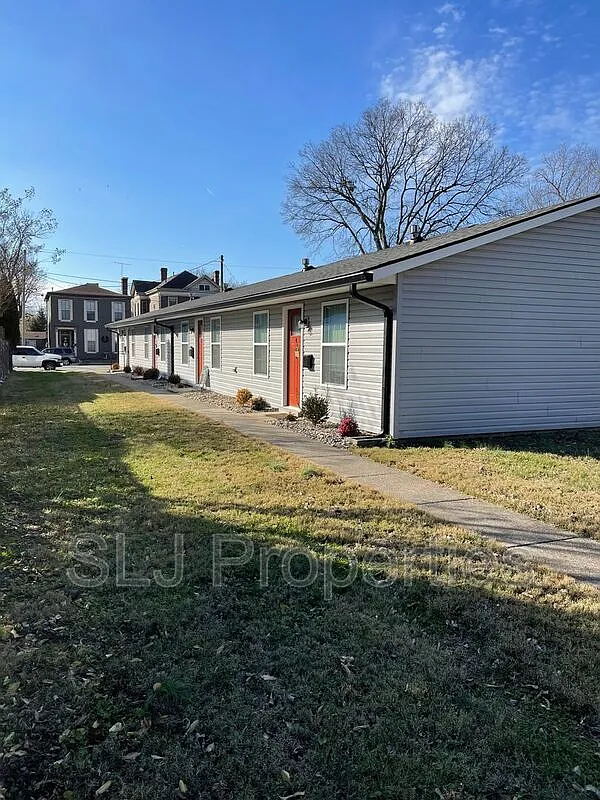 1 bed, 1.0 bath, 650 sqft, $875 — Photo 3